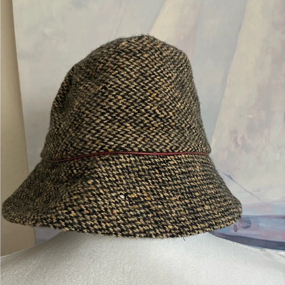 Vintage Club Monaco Wool Black and Brown Stylish Bucket Hat